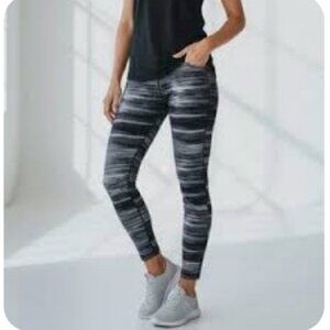 4/$20 Kos Usa Onyx Grayscale Space Dye High-Waisted Leggings Small